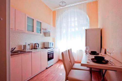 W Apartament Leningradskoye 10