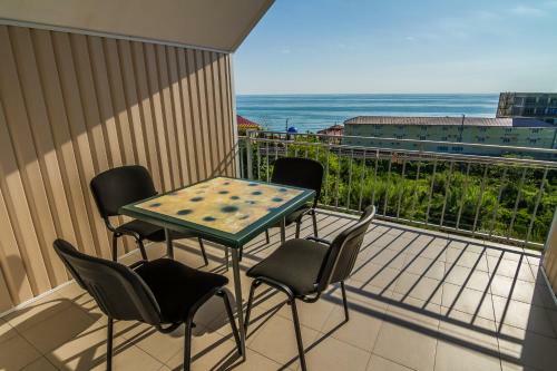 Hostal Guest House Sea Breeze
