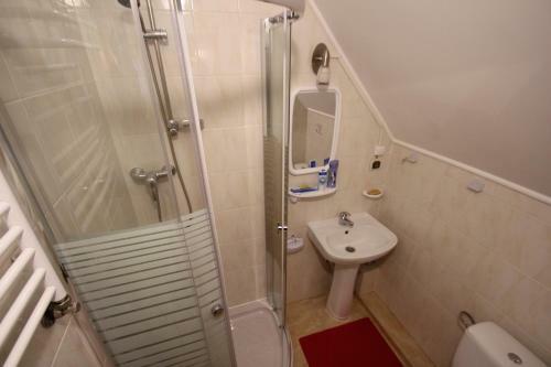 Hostal Dikiy Bereg Apart Hotel