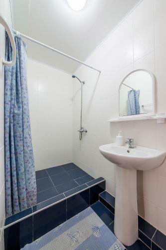 Hostal Guest House Aura