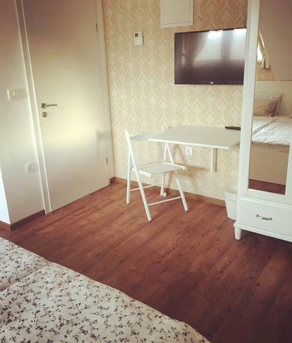 Hostal Gostilna Samarin