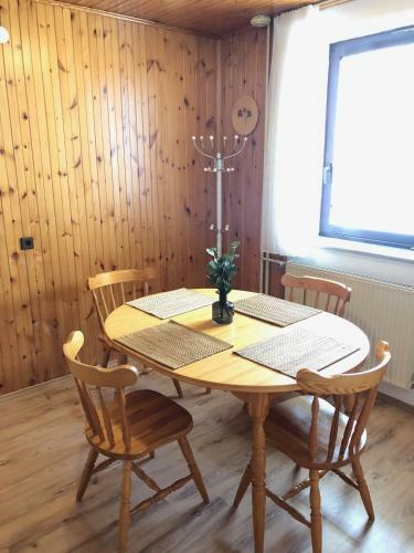 Hostal Encijan Apartments