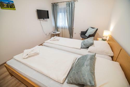 Hostal Guesthouse Leski Dvor