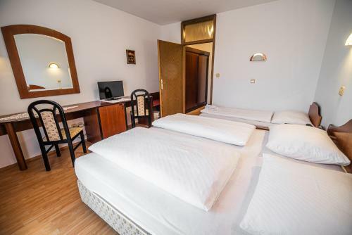 Hostal Guesthouse Leski Dvor
