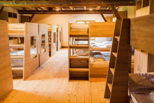 Hostel Skok