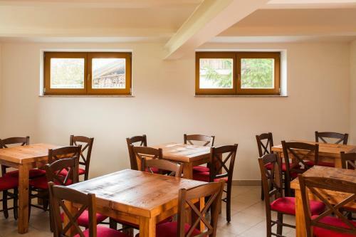 Hostel Skok