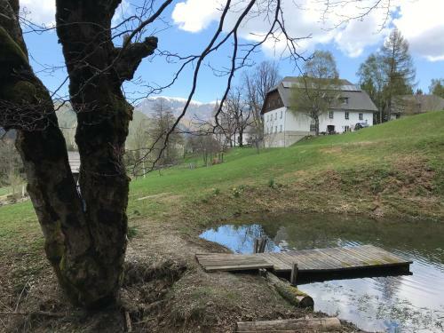 Apartamento Pension "das Tr�gern"