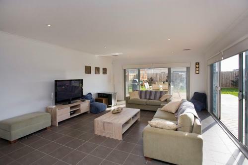 Beach & Golf Stays, Australia