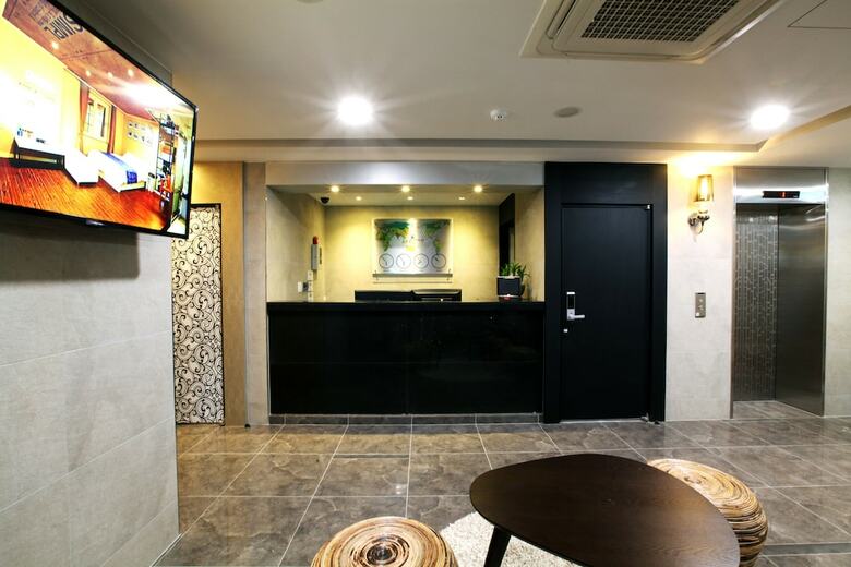 Jeju Lux Hotel
