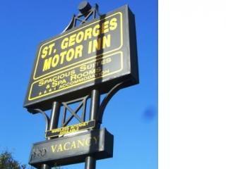 Hotel St Georges Motor Inn