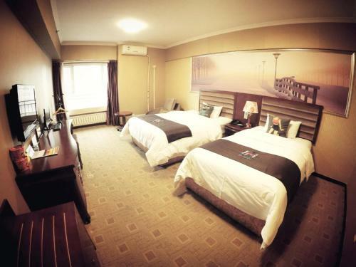 Pai Hotel Yanjiao Tianyang Square
