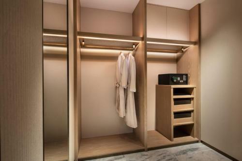 Hotel Crowne Plaza Xiangxi