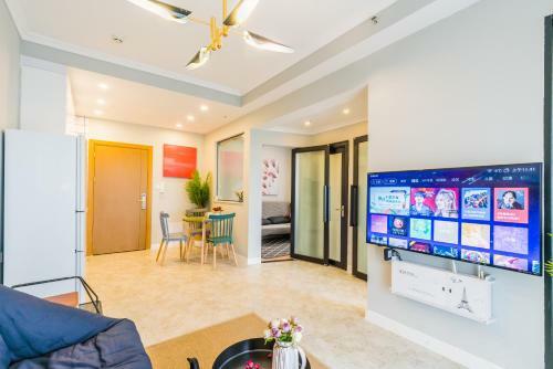 Youheng Apartment