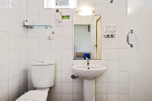 Hotel Welcome Inn 277