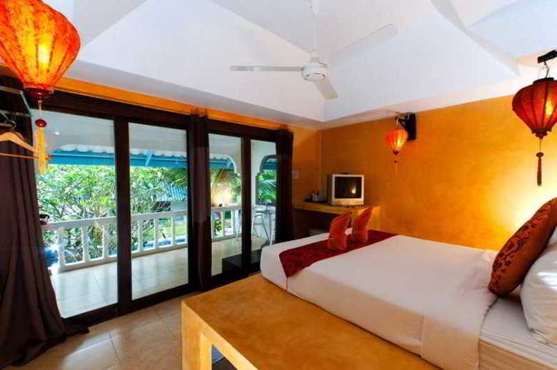 Hotel Hacienda Resort & Beach Club