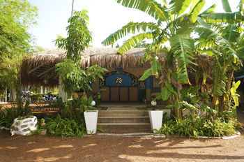 Hotel Hacienda Resort & Beach Club