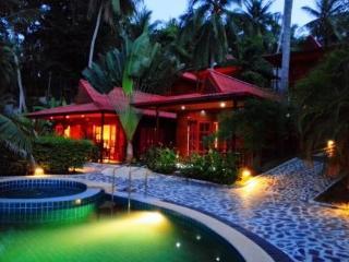 Hotel Cyana Beach Resort