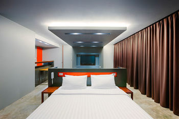 Hotel The Coast Resort