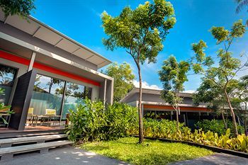 Hotel The Coast Resort