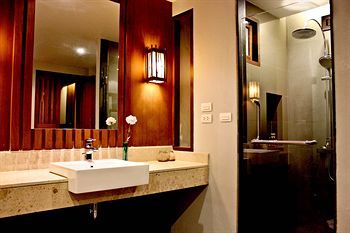Hotel Maehaad Bay Resort