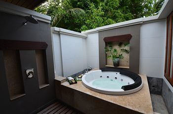 Hotel Maehaad Bay Resort