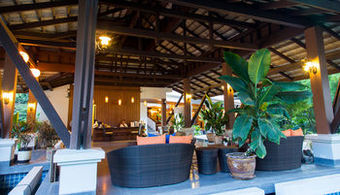 Hotel Maehaad Bay Resort