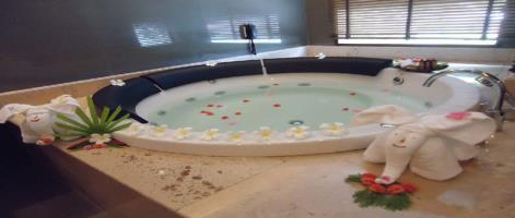 Hotel Maehaad Bay Resort