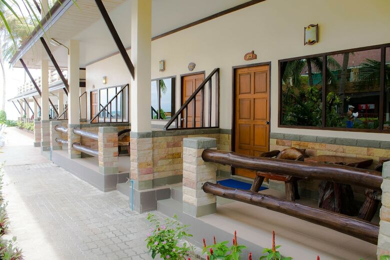 Hotel Phangan Bayshore Resort