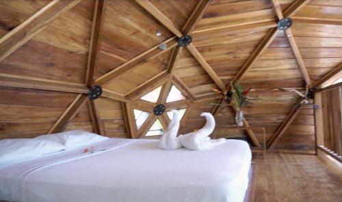 Alma Villa