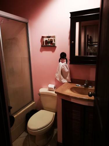 Hostal Cabinas Confort Puntarenas