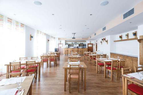 Sport Relax Hotel Na Kope?ku