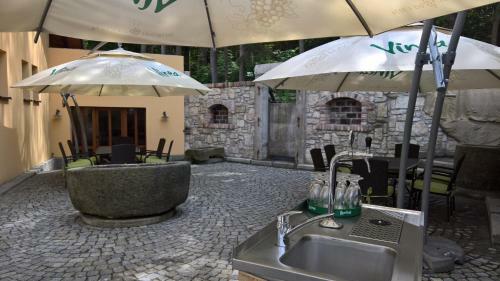 Apartamentos Zamecka Fortovna / Forester House