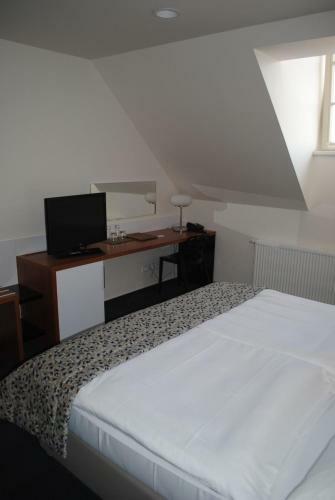 Hotel Z�me?ek Petrovice