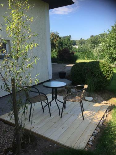 Studiov� Apartm�n V Zahrad?