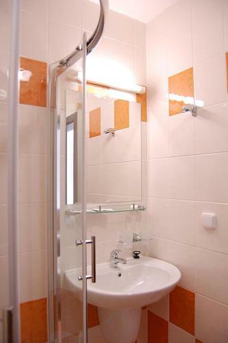 Hostal Penzion U Kostela