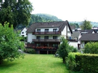 Bed & Breakfast Bnb Eifelpension Br�ckenschenke