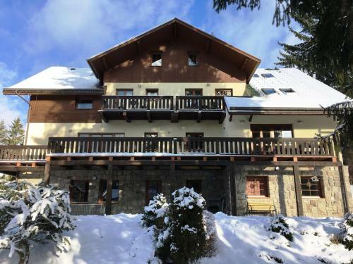 Hostal Chalet H?ebenka