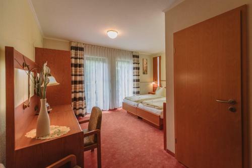Hotel Berglandst�bel