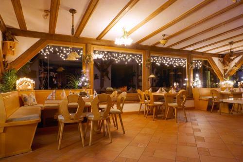 Hotel Berglandst�bel