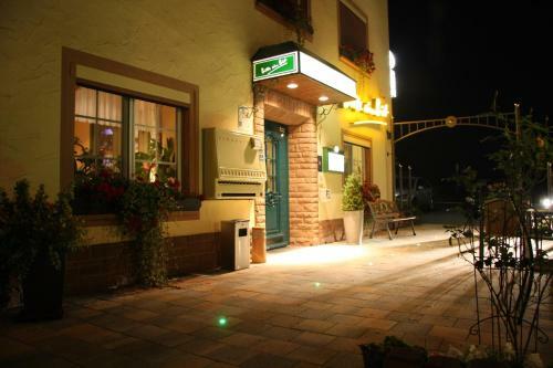 Hostal Gasthaus-pension Islekh�he Gansen
