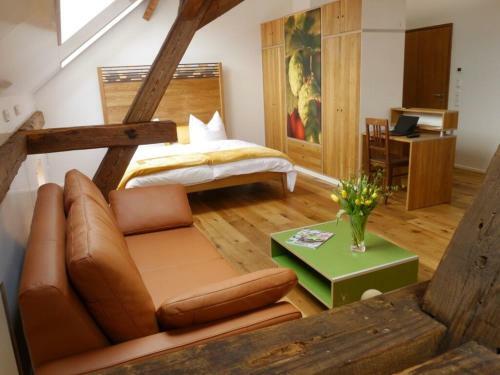 Posada Brauhaus 3 - Adults Only