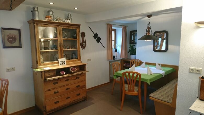 Hostal Pension Landhaus Fischer