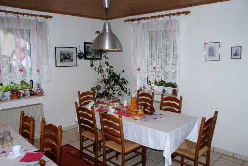 Bed & Breakfast Landhotel L�tzen