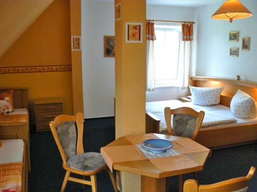 Hostal Pension Das B�r-sondere Haus