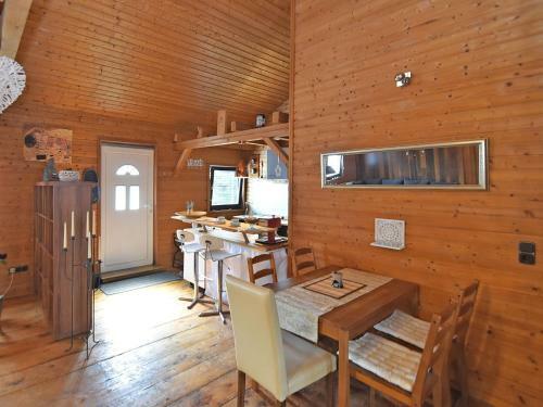 Gorgeous Apartment In Passau Near River