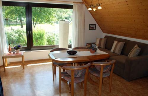 Apartamento Ferienappartements Unterm Reetdach
