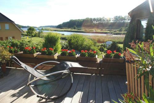 Apartamento Ferienappartements Unterm Reetdach