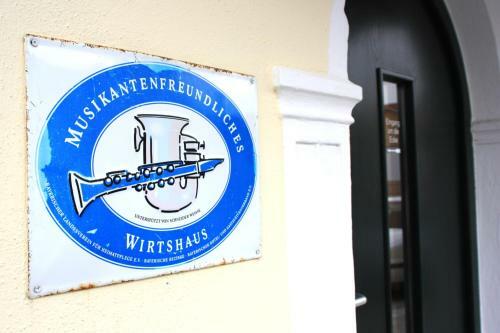 Hostal Charming Landgasthof Zur Linde