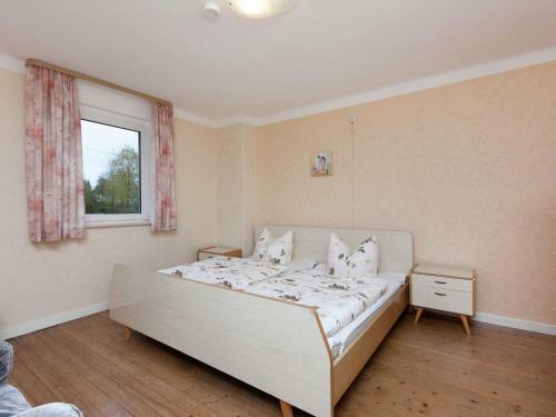 Spacious Apartment In Rodershausen With Barbecue