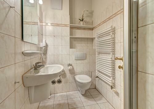 Apartamento Villa Ahlbeck - Ferienwohnung Warnemunde